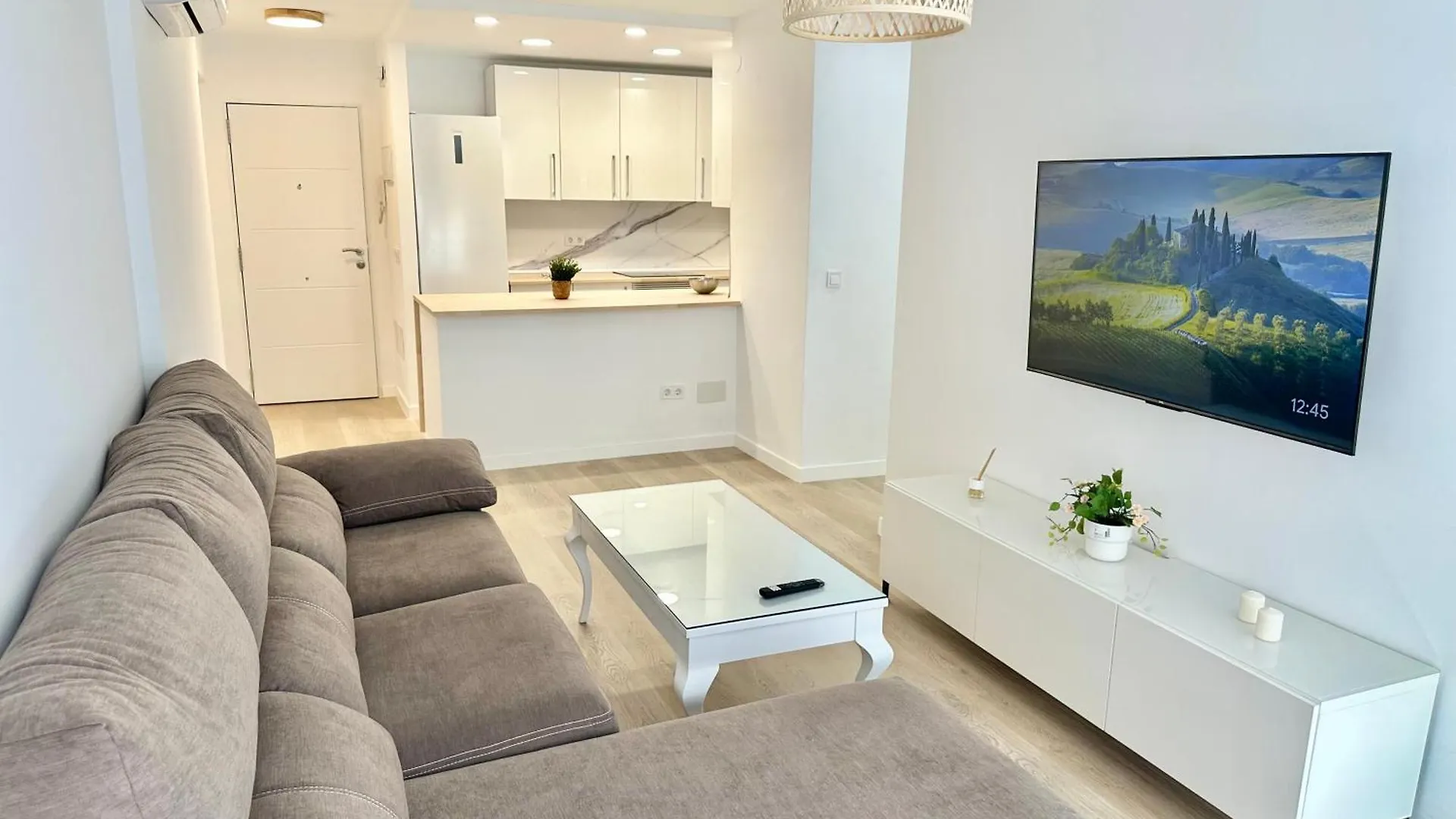Coz Living Malaga Apartment